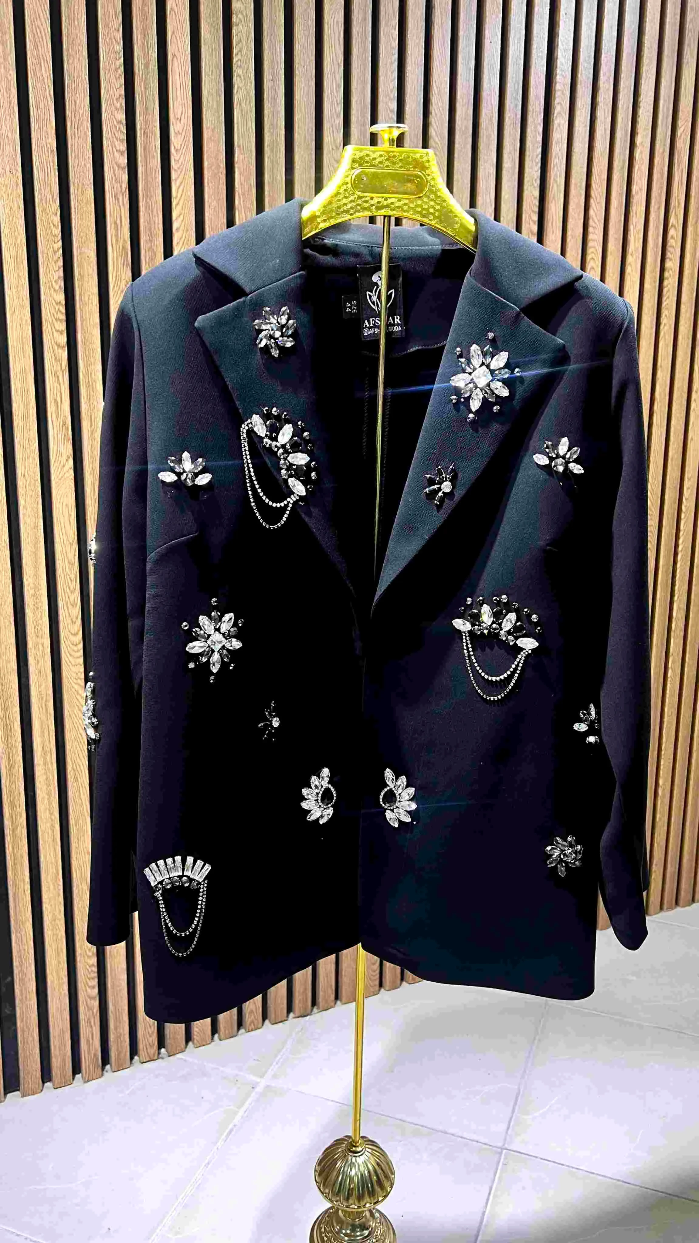 کت جواهردوزی هانا