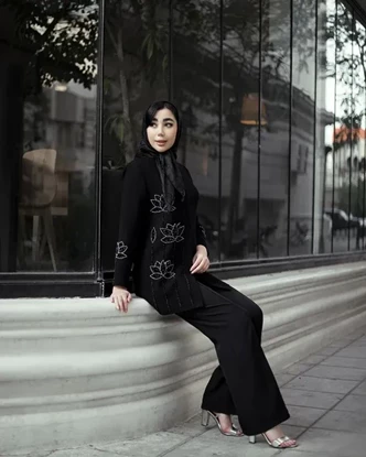 کت جواهردوزی نیلوفرآبی